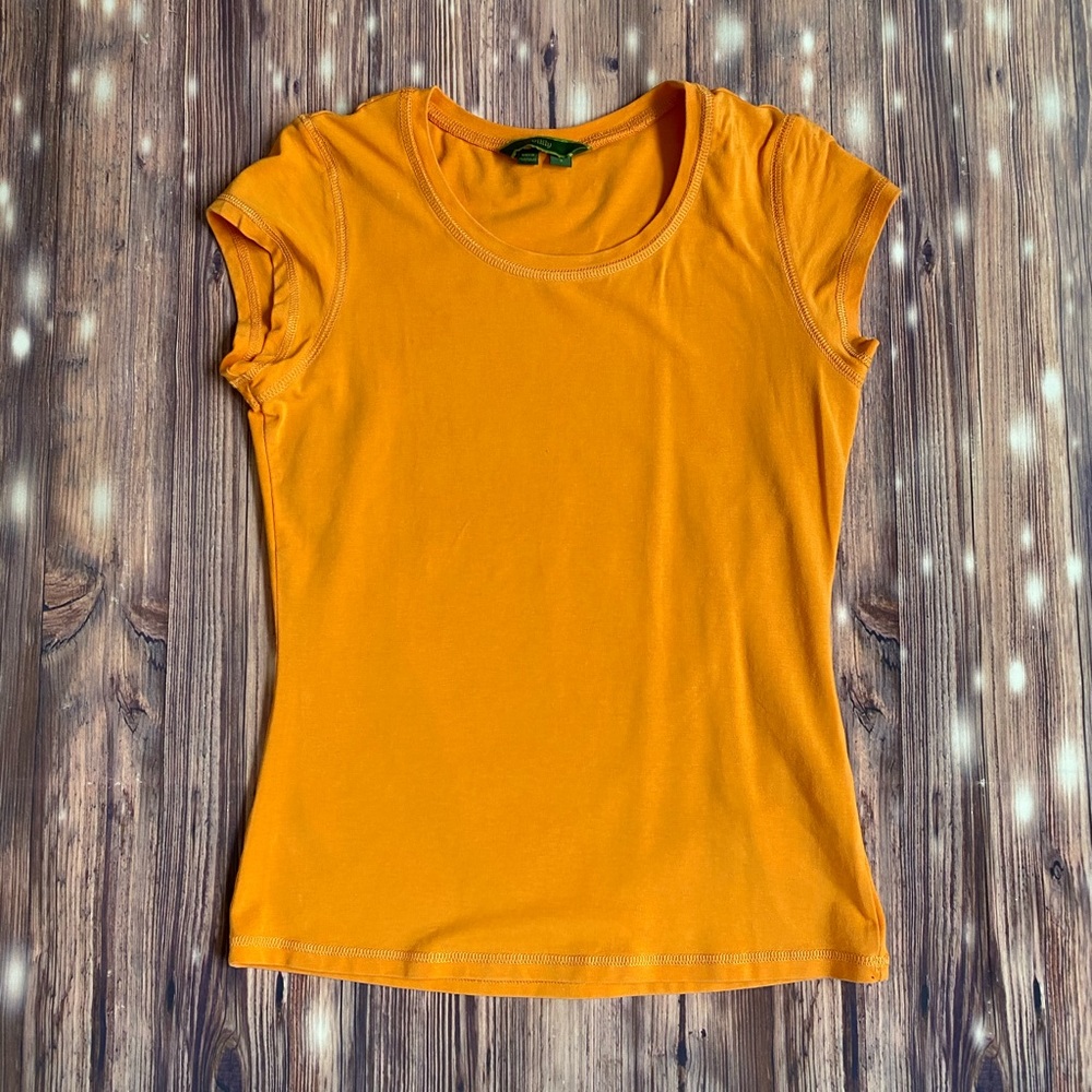 Olly size S tshirt